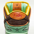 Nike SB Dunk Low Pro Skate Shoes