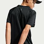 Nike Stride Big Kids' Dri-FIT Short-Sleeve Top