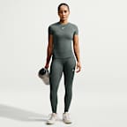 Nike One Fitted para mulher