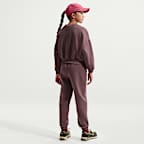 Pants holgados para niños talla grande Nike Sportswear Club Fleece