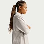 Jersey de futbol de manga larga Dri-FIT oversized para mujer Nike Victory Collection
