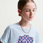Playera para niños talla grande Nike Sportswear