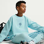 Erling Haaland Club Fleece Big Kids' Nike Soccer Oversized Crew-Neck