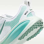 Nike Vomero 18 Older Kids' Road Running Shoes