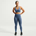 Bra deportivo Nike Universa con almohadilla de media sujeción para mujer