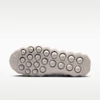 Nike Mind 002 Pregame-Schuh (Herren)