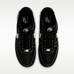 ナイキ エア フォース 1 '07 LV8 メンズシューズ