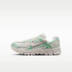 Nike Vomero 5 大童反光裝飾鞋款