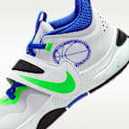 Nike Team Hustle D 11 Little Kids' Shoes