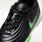 Nike Jr. Tiempo Maestro Academy Older Kids' Turf Low-Top Football Boots