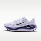 Nike Vomero Plus SE 女款路跑鞋