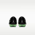 Tacos de fútbol de corte low para terrenos múltiples Nike Jr. Tiempo Maestro Academy