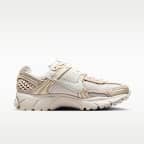 Nike Zoom Vomero 5 Women's Shoe with Reflective Accents