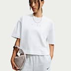 T-shirt oversize court moderne Nike Sportswear pour femme
