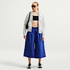 Pants tipo culotte de popelina de tiro medio oversized para mujer Nike Sportswear