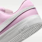 Nike Tennis Essential Older Kids' Shoes
