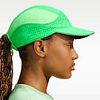 Gorra con diseño reflejante sin estructura Nike Fly Dri-FIT ADV