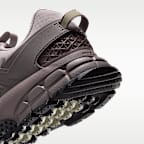 Nike Zoom Vomero Roam Women's Winterized Shoes