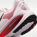 Nike Vomero 18 Straßenlaufschuh (Damen)