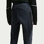 Nike Sportswear Tech Fleece Older Kids' Jogger