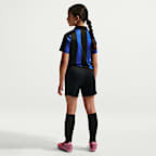 Inter Milan 2026/27 Stadyum İç Saha Nike Dri-FIT Genç Çocuk Futbol Taraftar Şortu