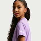 Nike Sportswear Older Kids' (Girls') Cropped T-Shirt