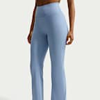 Leggings de tiro alto acampanados para mujer Nike Zenvy