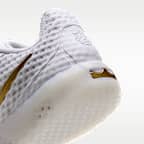 LeBron Witness X basketbalschoenen