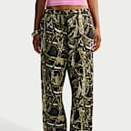 Pants oversized de tiro alto con dobladillo para mujer Nike Studio Fleece Medium Weight