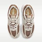 Nike Air Max Moto 2K Women's Shoes