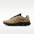 Tenis para mujer de cuero Nike Air Max Dn8