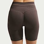 NikeSKIMS Ribbed Seamless Women's 12.5cm (approx.) Shorts