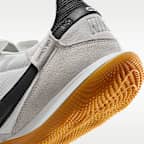 Chaussure de foot basse Nike Streetgato