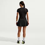 Falda de tenis Dri-FIT corta con vuelo para mujer Nike Victory