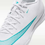 Nike Mercurial Vapor 17 Academy Indoor/Court Low-Top Soccer Shoes