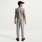 Playera para niños talla grande Nike Sportswear