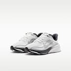 Nike Pegasus 42 Straßenlaufschuh (ältere Kinder)