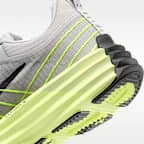 ナイキ ルナ ローム メンズシューズ