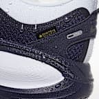 Nike Vomero 18 GORE-TEX Men's Waterproof Road Running Shoes with Reflective Accents
