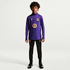 Playera de entrenamiento de futbol Kobe de tejido Knit Dri-FIT del FC Barcelona visitante Strike para niños talla grande