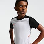 Nike Academy voetbaltop met Dri-FIT voor kids