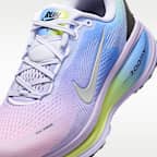 Nike Vomero 18 SE Women's Road Running Shoes