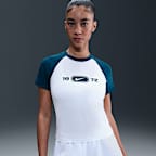 Nike Sportswear Chill Knit Women's Slim Graphic T-Shirt