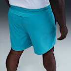 Shorts de correr Dri-FIT de 18 cm con forro de ropa interior para hombre Nike Challenger