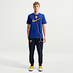 Playera de futbol Nike para hombre FC Barcelona Swoosh