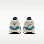 ナイキ エア マックス 1 エッセンシャル メンズシューズ