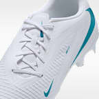 Nike Phantom 6 Low Academy Multi-Ground Football Boot
