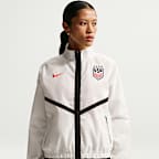 Chamarra Anthem de fútbol Nike Dri-FIT para mujer USMNT