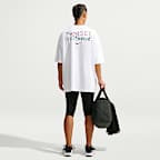 Playera de manga corta oversized Nike para mujer
