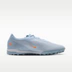 Nike United Phantom 6 Low Academy Turf Soccer Shoes